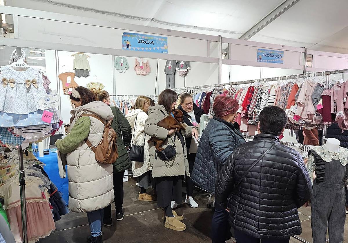 Los vecinos de Galdakao se echaron a las calles para cazar gangas.