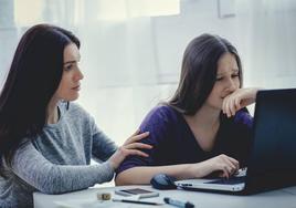 La Seguridad Social recuerda las tres bajas laborales que solo pueden solicitar las mujeres