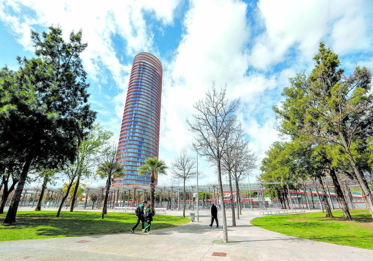 Espacio. Parque Fernando Magallanes donde se ubicará la Fan Zone del Athletic en la final de Sevilla el próximo 6 de abril.