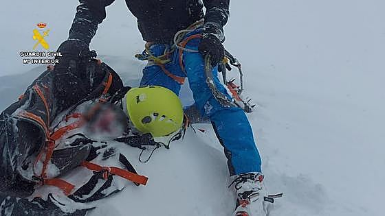 Un montañero vitoriano resulta herido grave en una avalancha en Valdezcaray