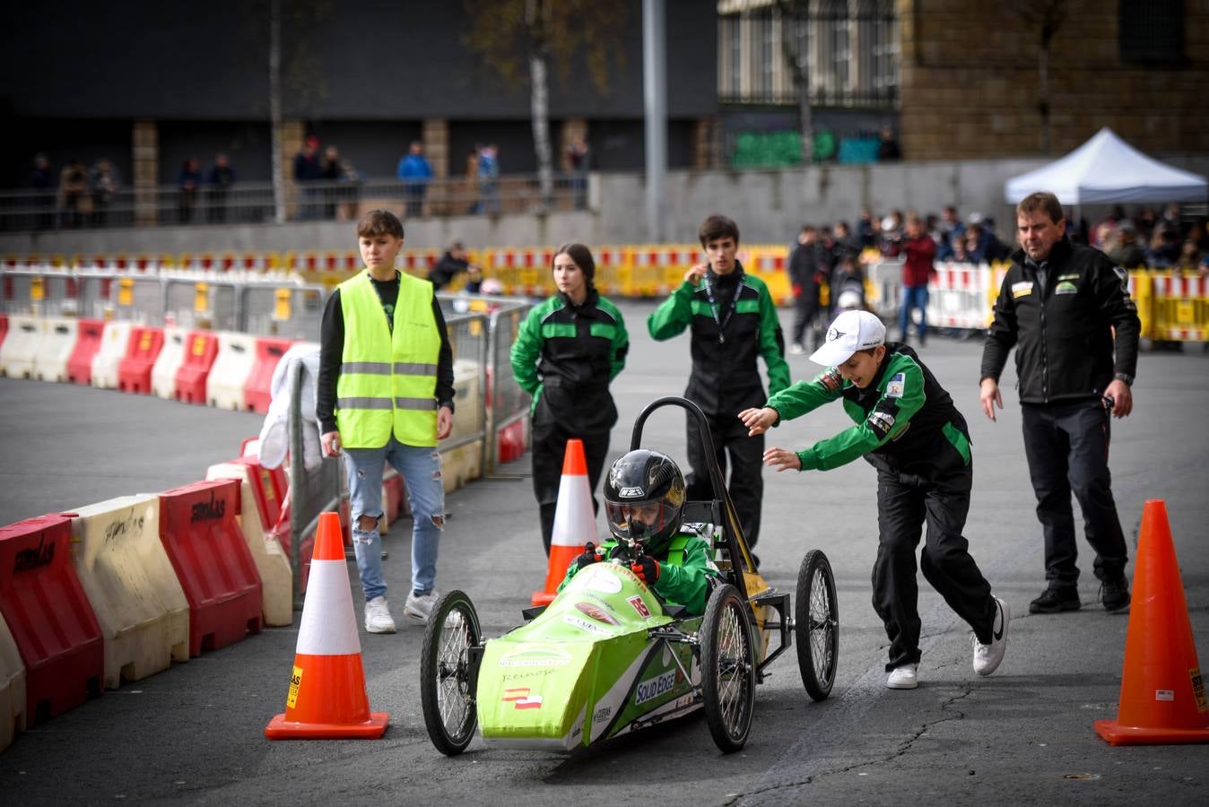 Campeonato de vehículos eléctricos en San Mamés