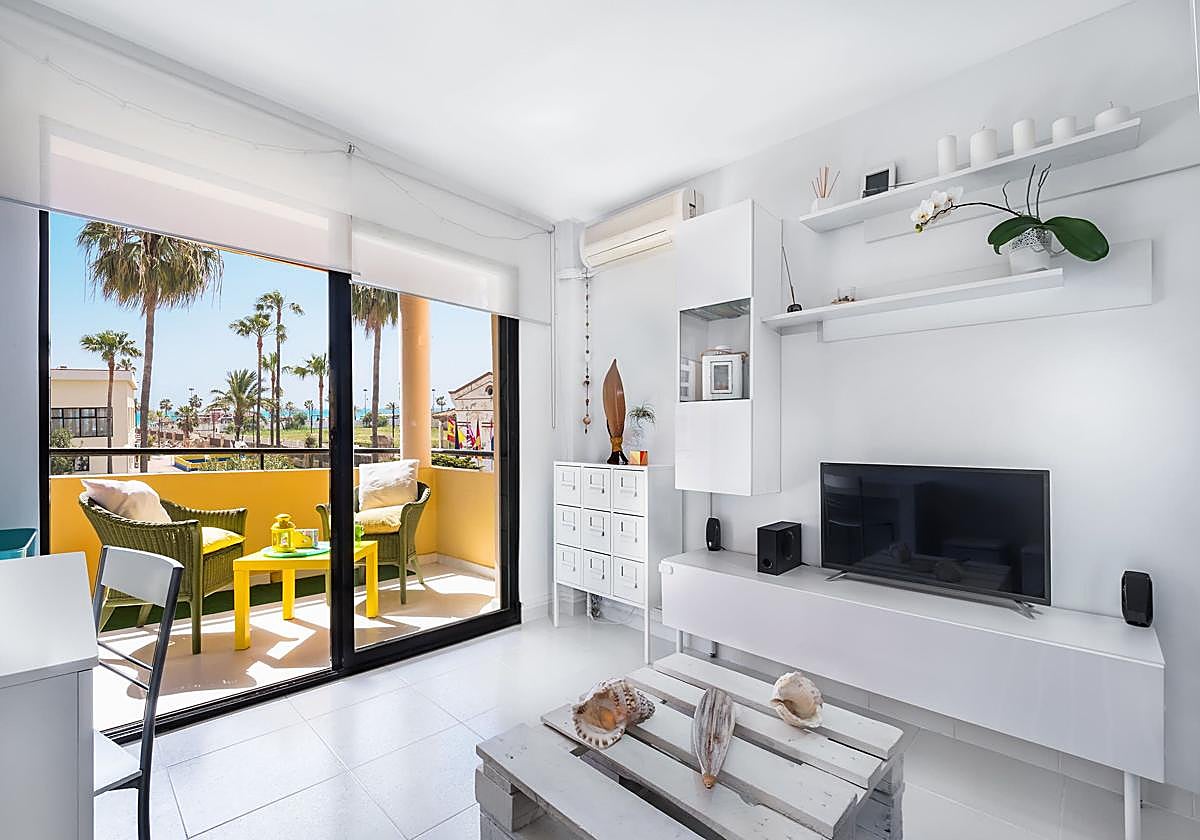 Airbnb prohíbe las cámaras de vigilancia en el interior de los alojamientos