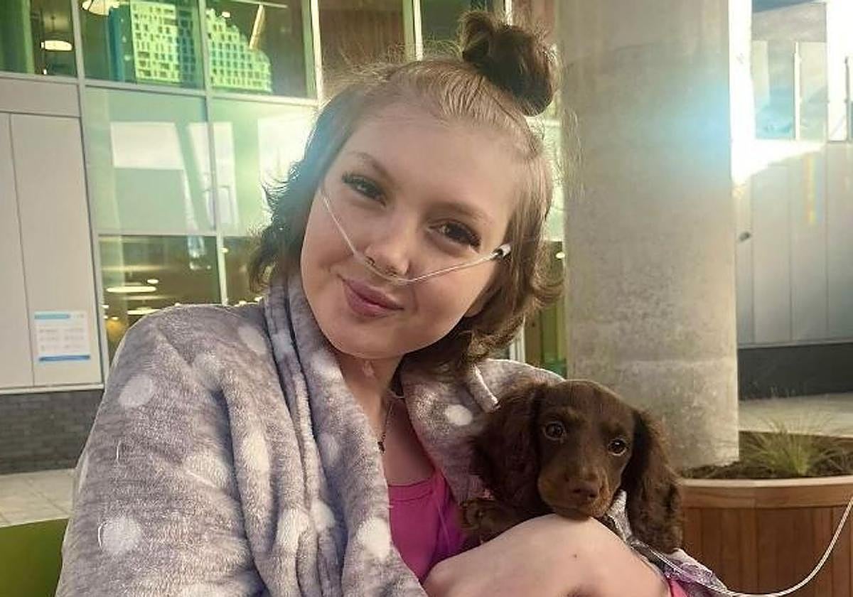 Muere a los 22 años la influencer Leah Smith por cáncer de huesos