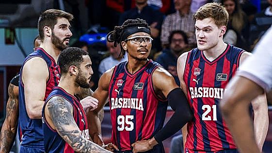 El 1x1 del Baskonia frente al Granada. El mejor, Howard. Y tú, ¿quién crees que ha destacado?