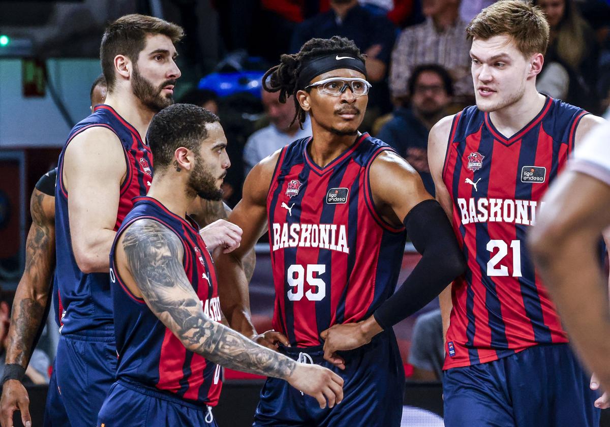 El 1x1 del Baskonia frente al Granada. El mejor, Howard. Y tú, ¿quién crees que ha destacado?