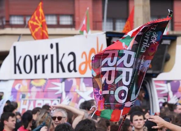 Polémica en Amorebieta por la retirada de los carteles de la Korrika