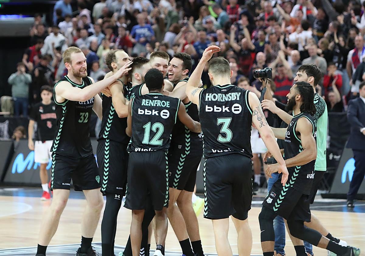 Así fue el espectacular triple que dio la victoria al Bilbao Basket en el último suspiro