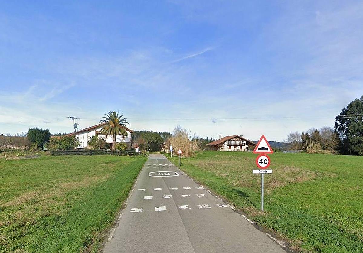 La BI-3148 nos acerca al barrio de Oñarte.