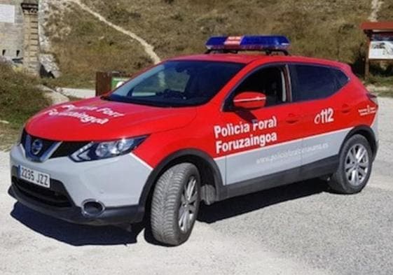 Fallece una mujer tras caer con el coche por un barranco en Navarra