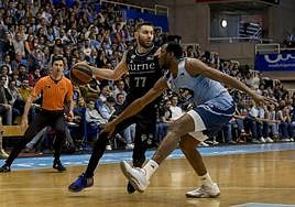 Kullamae dirige un ataque del Surne en Lugo.