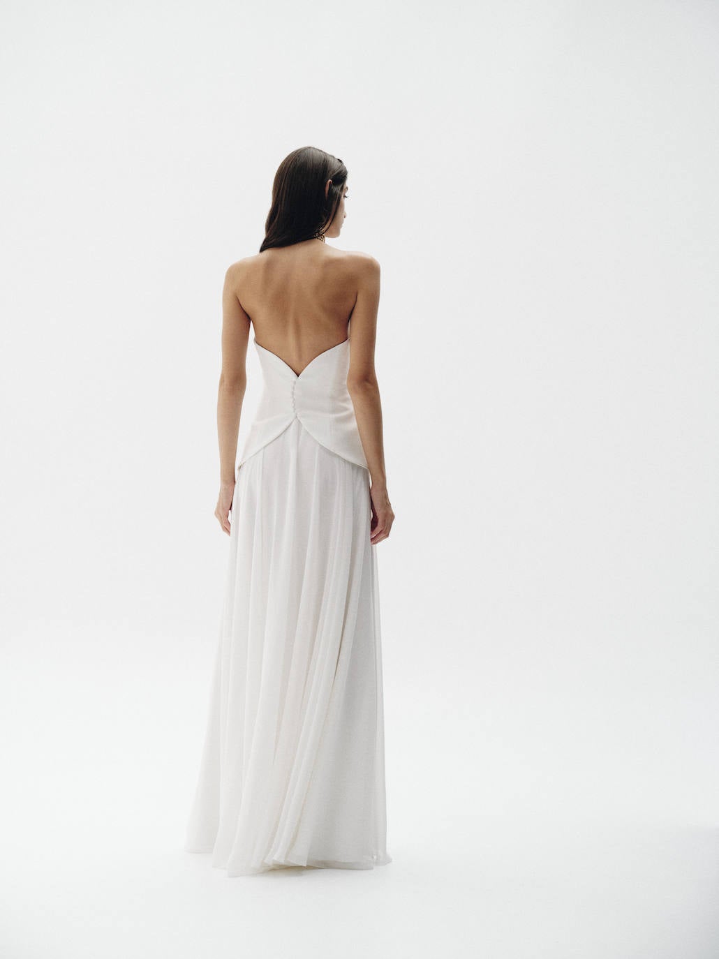 Las bilbaínas Sophie et Voilà deslumbran en Milán con vestidos de novia inspirados en la capital vizcaína