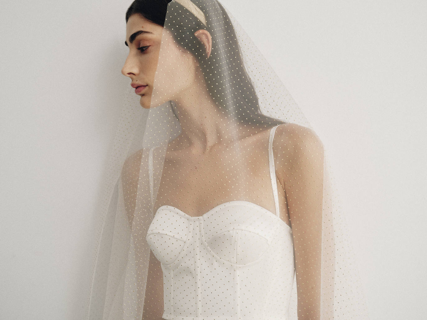 Las bilbaínas Sophie et Voilà deslumbran en Milán con vestidos de novia inspirados en la capital vizcaína