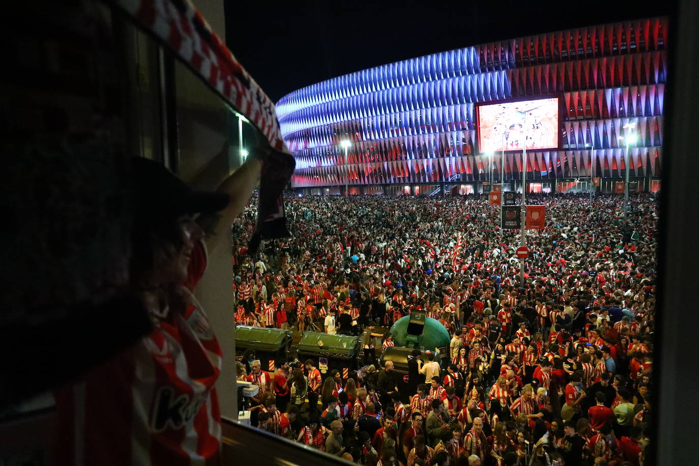 Bilbao y Bizkaia estallan de alegría con la Copa del Athletic