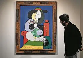 'Mujer con reloj', de Pablo Picasso, vendida por Sotheby's en 139,3 millones de dólares, fue la obra más valiosa adjudicada en una subasta en 2023.