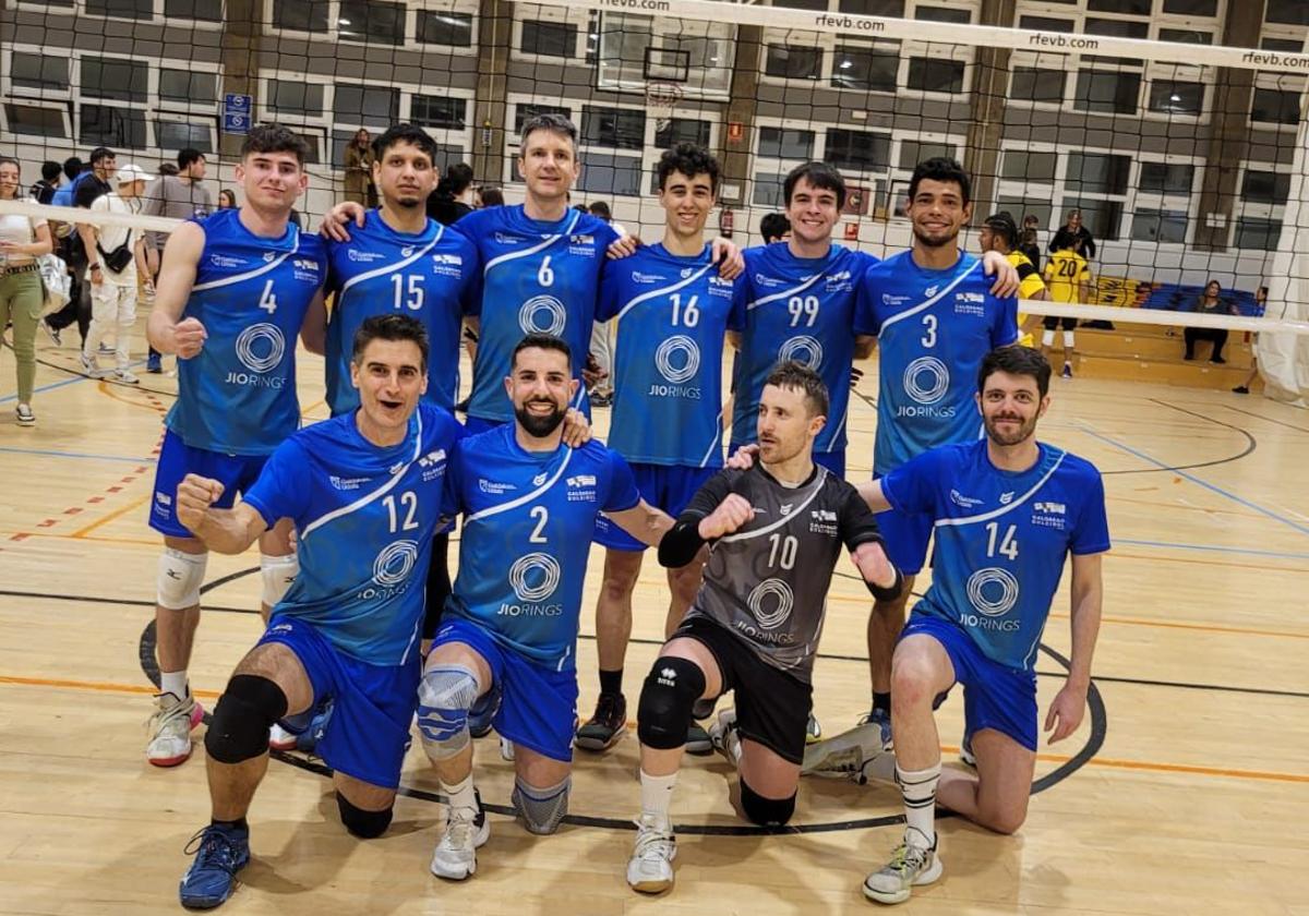 El equipo de Galdakao logra subir a la segunda categoría nacional de voleibol.