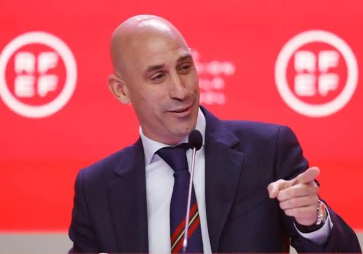 La juez cita a Rubiales a declarar como investigado el 29 de abril