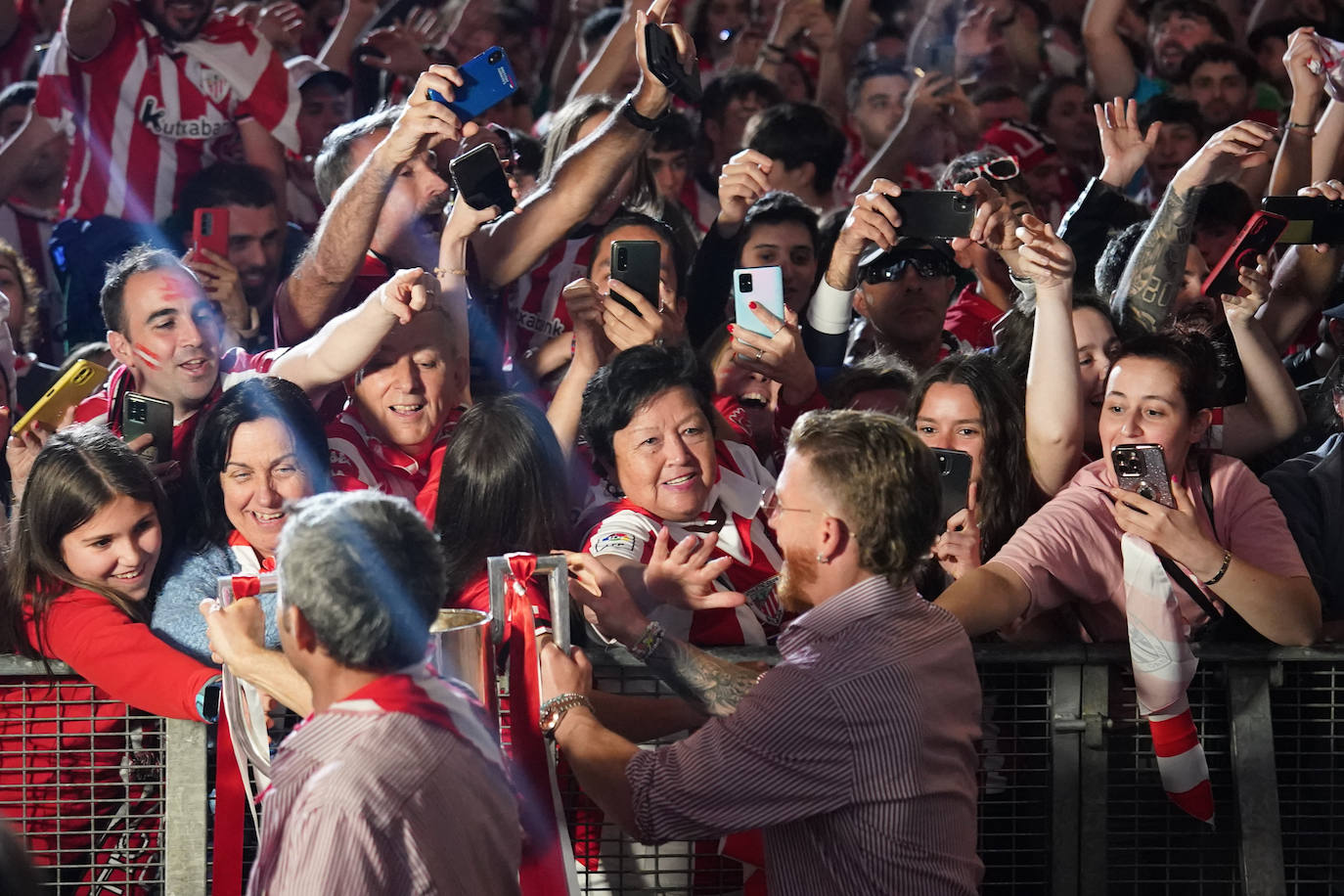 La Diputación recibe la Copa 40 años después