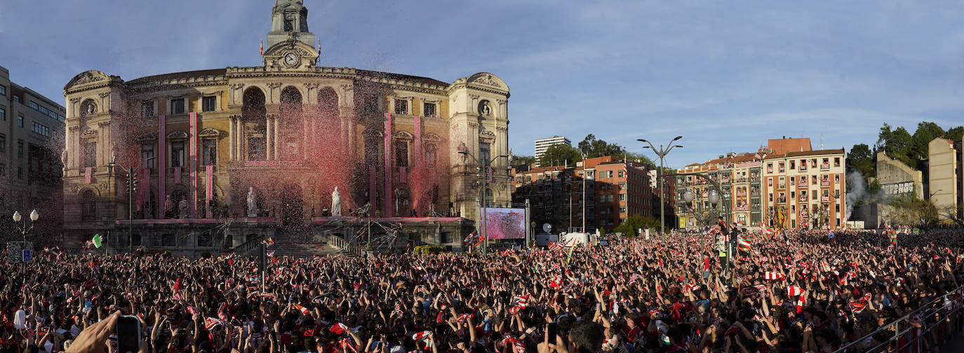 Fotos | Así ha sido el recibimiento en el Ayuntamiento