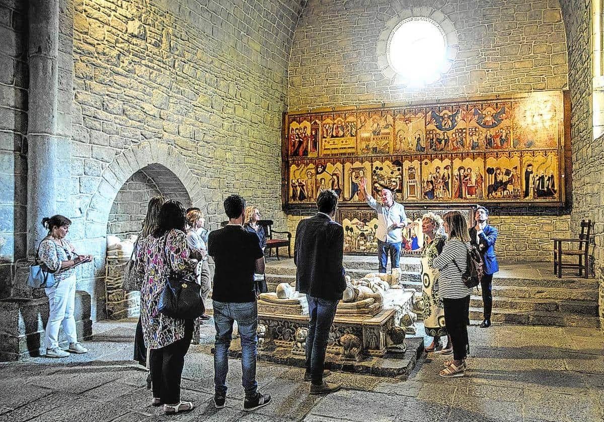 Capilla en la que se encuentran los sepulcros en Quejana.