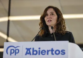 La presidenta de la Comunidad de Madrid, Isabel Díaz Ayuso, en el mitin en Bilbao.