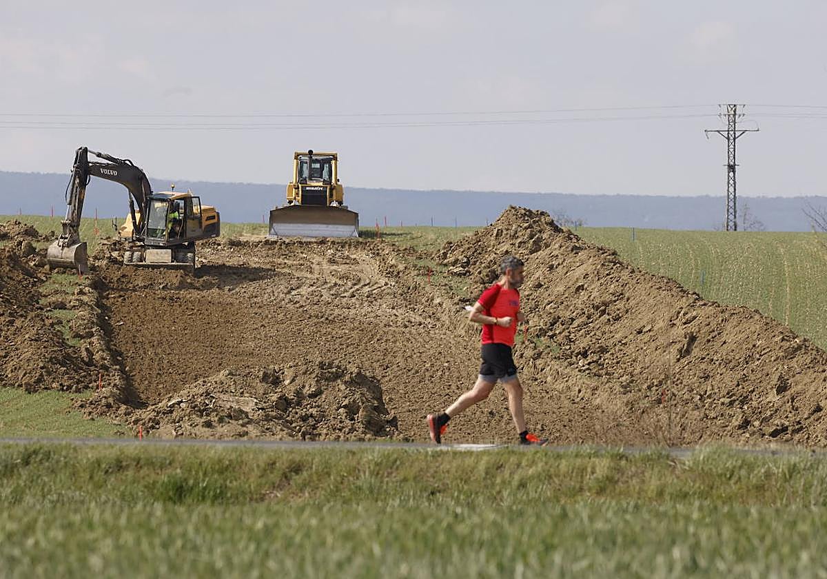 Las obras fueron paralizadas con carácter inmediato en 2022.