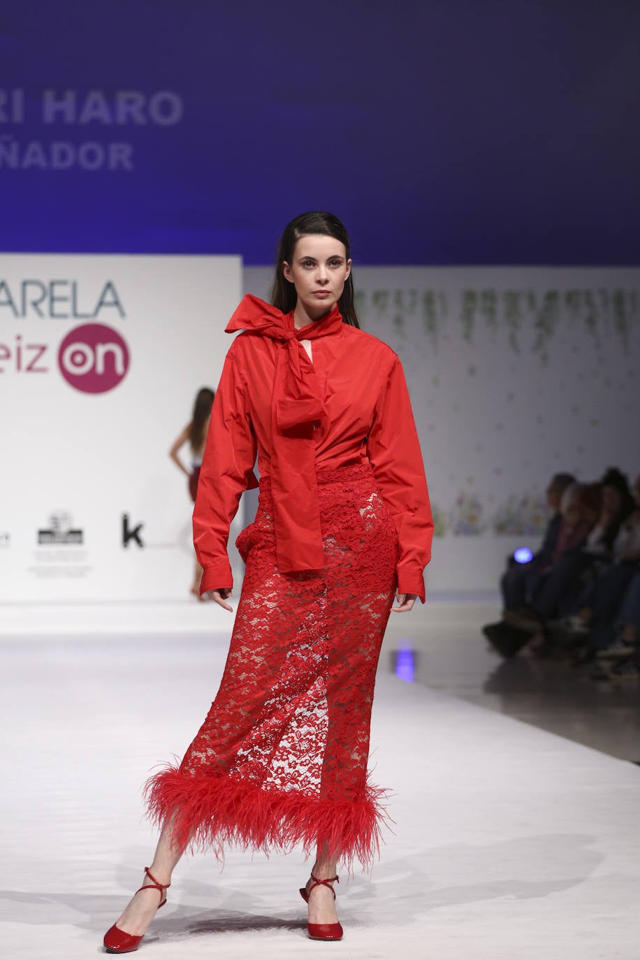 La pasarela Gasteiz On pone el broche final a la presentación de las tendencias de la temporada primavera-verano