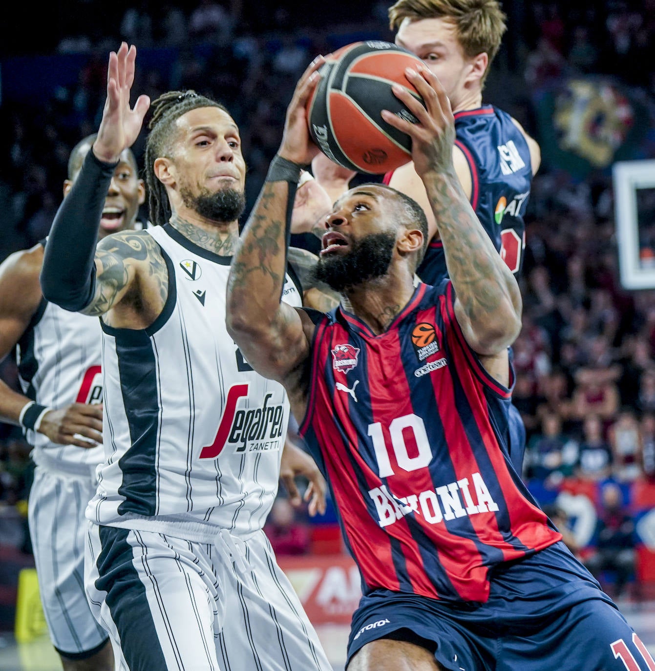 La crucial victoria del Baskonia sobre el Virtus Bolonia