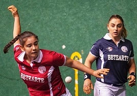 Gaminde explotó a la perfección su derecha para tener a Aldai alejada del frontis