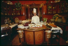 Benjamín Urdiain, chef del restaurante Zalacaín, de Madrid (1984).