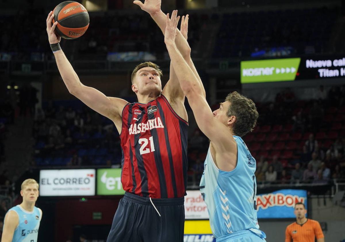 El Baskonia se llevó el partido de la primera vuelta por doce puntos de ventaja.