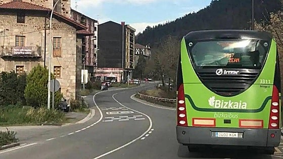El autobús a demanda de Arratia amplía su horario de servicio