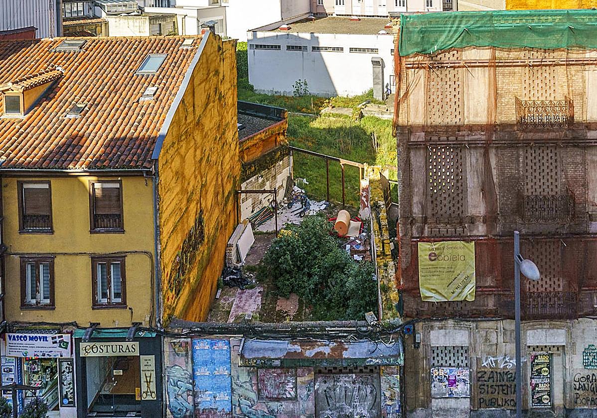El edificio se levantará en los números 13 y 15 de la calle Francia.