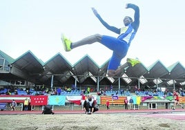 Las pistas de atletismo de Artunduaga acogerán las pruebas de atletismo adaptado el domingo.