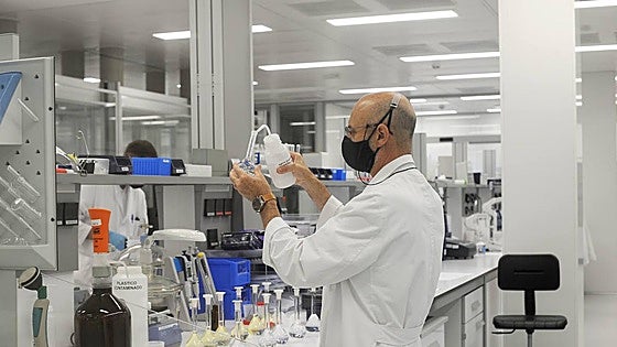 Faes Farma gana 30 millones en el arranque del año gracias a las ventas en España