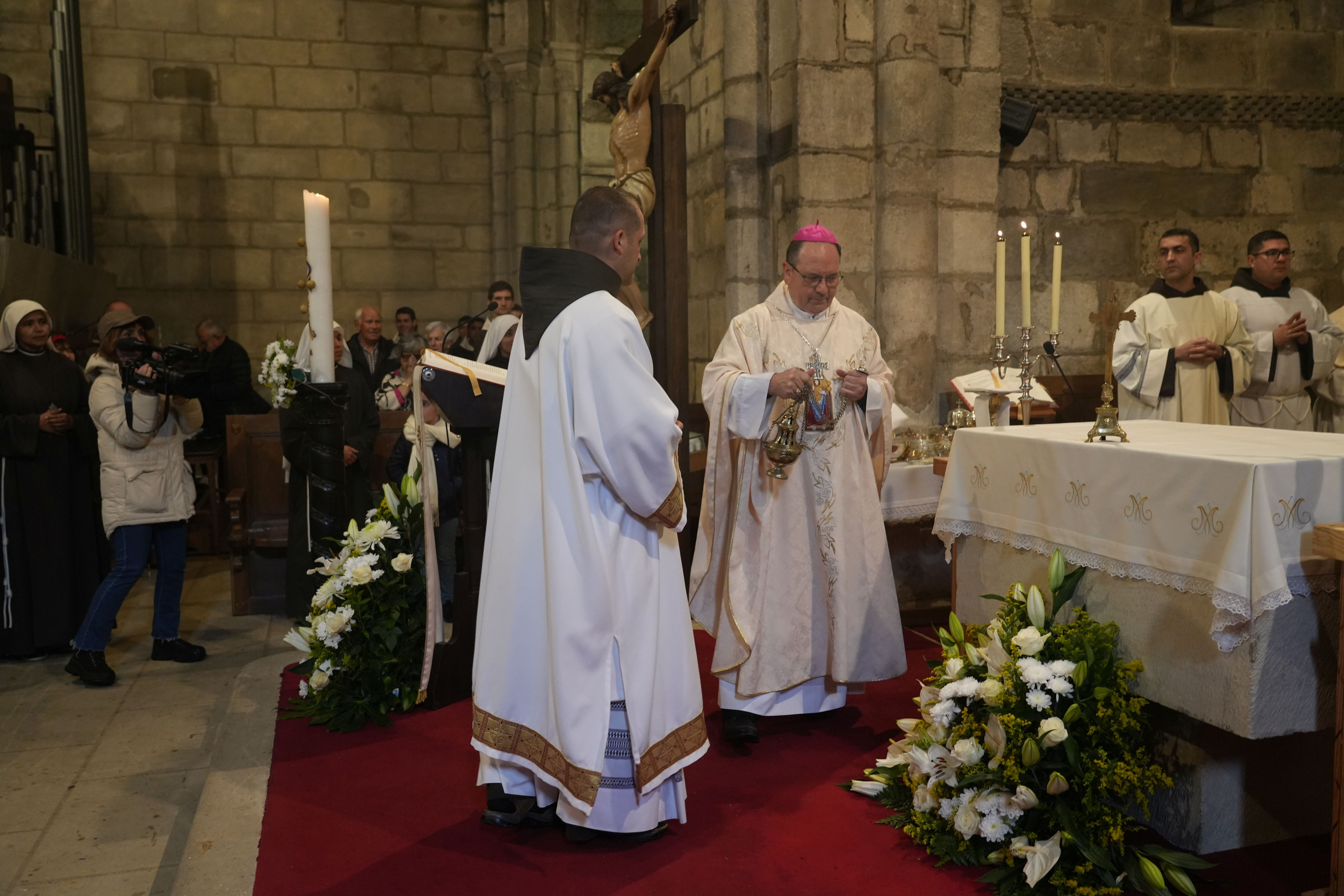 El obispo de Vitoria ha oficiado la misa esta mañana.