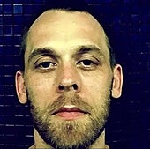 Auster, un escritor marcado por la muerte de su hijo y su nieta