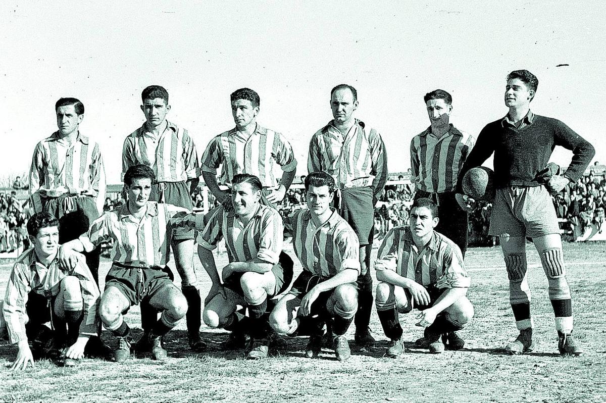 Alineación del Deportivo Alavés de la campaña 1947-48.