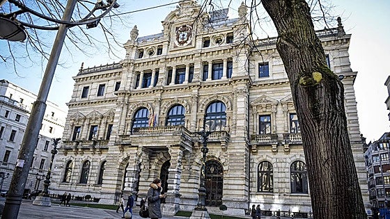 Algo más de 7 millones anuales por el alquiler de inmuebles