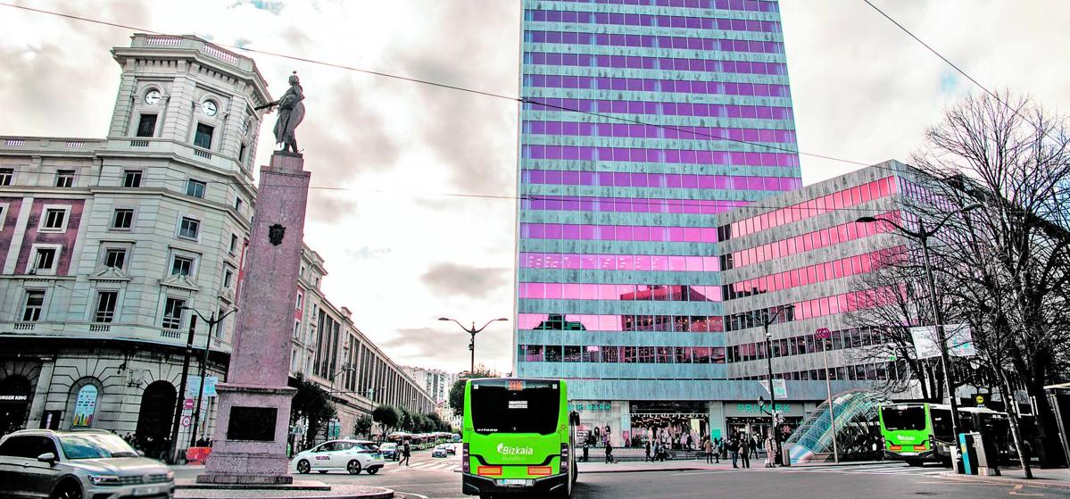 La Torre Bizkaia. La decisión de alquilar el rascacielos antes de la pandemia forma parte del proyecto para unificar sedes forales.