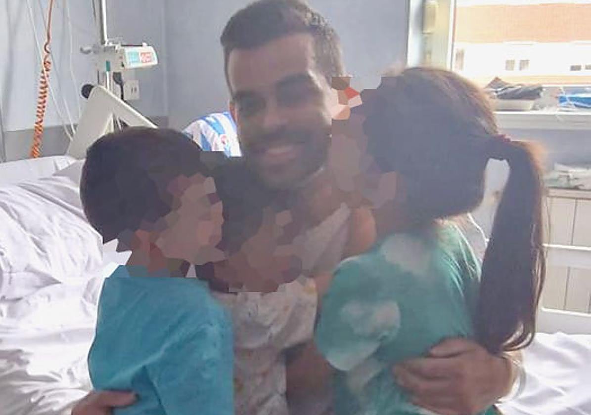 El vizcaíno que fue repatriado de Tailandia por el ejército sale de la UCI: «Estoy que me como el mundo»