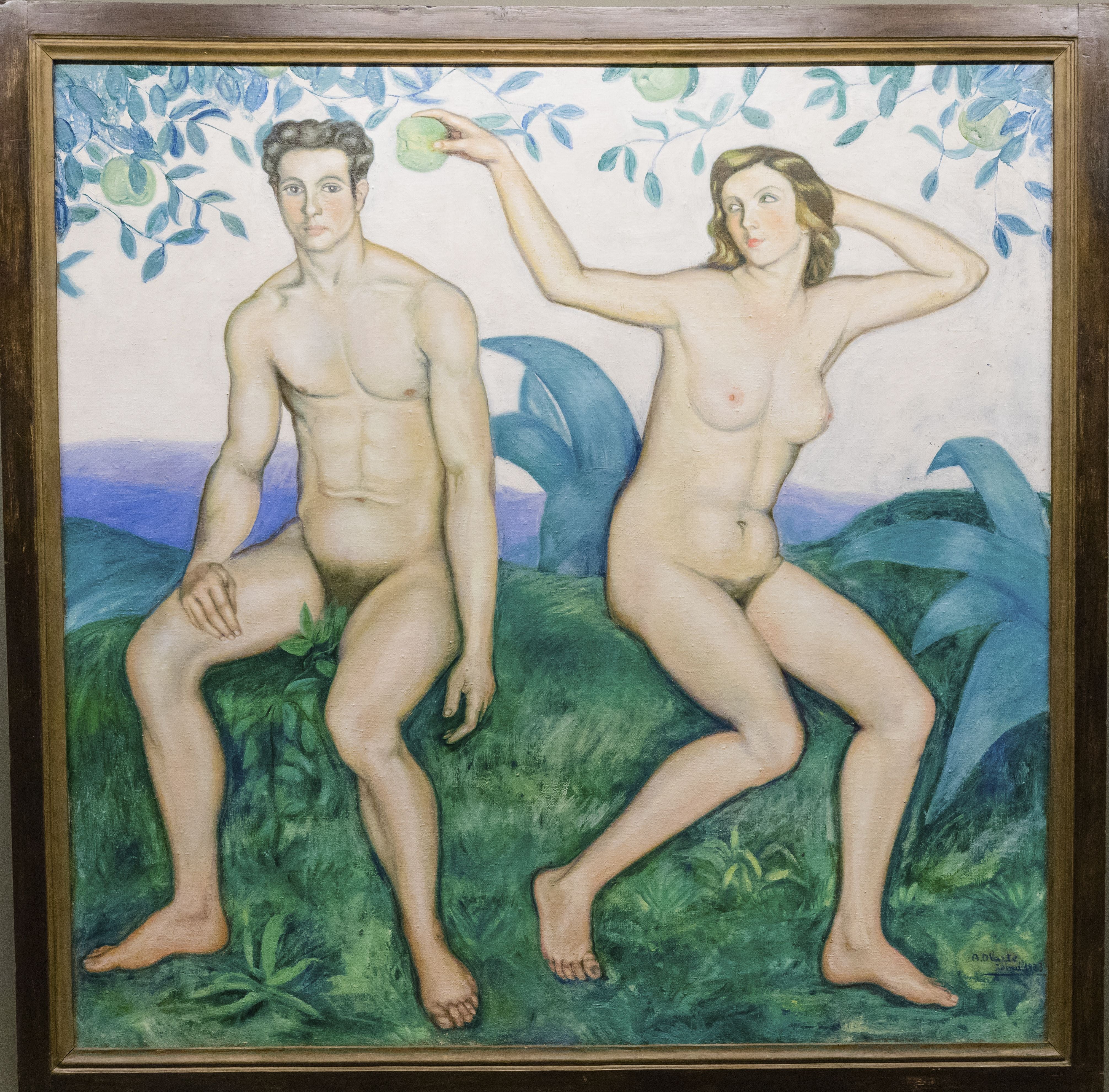 'Adán y Eva' (1923) es una de las últimas obras que pintó Ángel Olarte, que se formó en la academia de Ignacio Díaz Olano y en la Escuela de Artes y Oficios de Vitoria antes de viajar a Madrid, París y diversas ciudades italianas y alemanas.