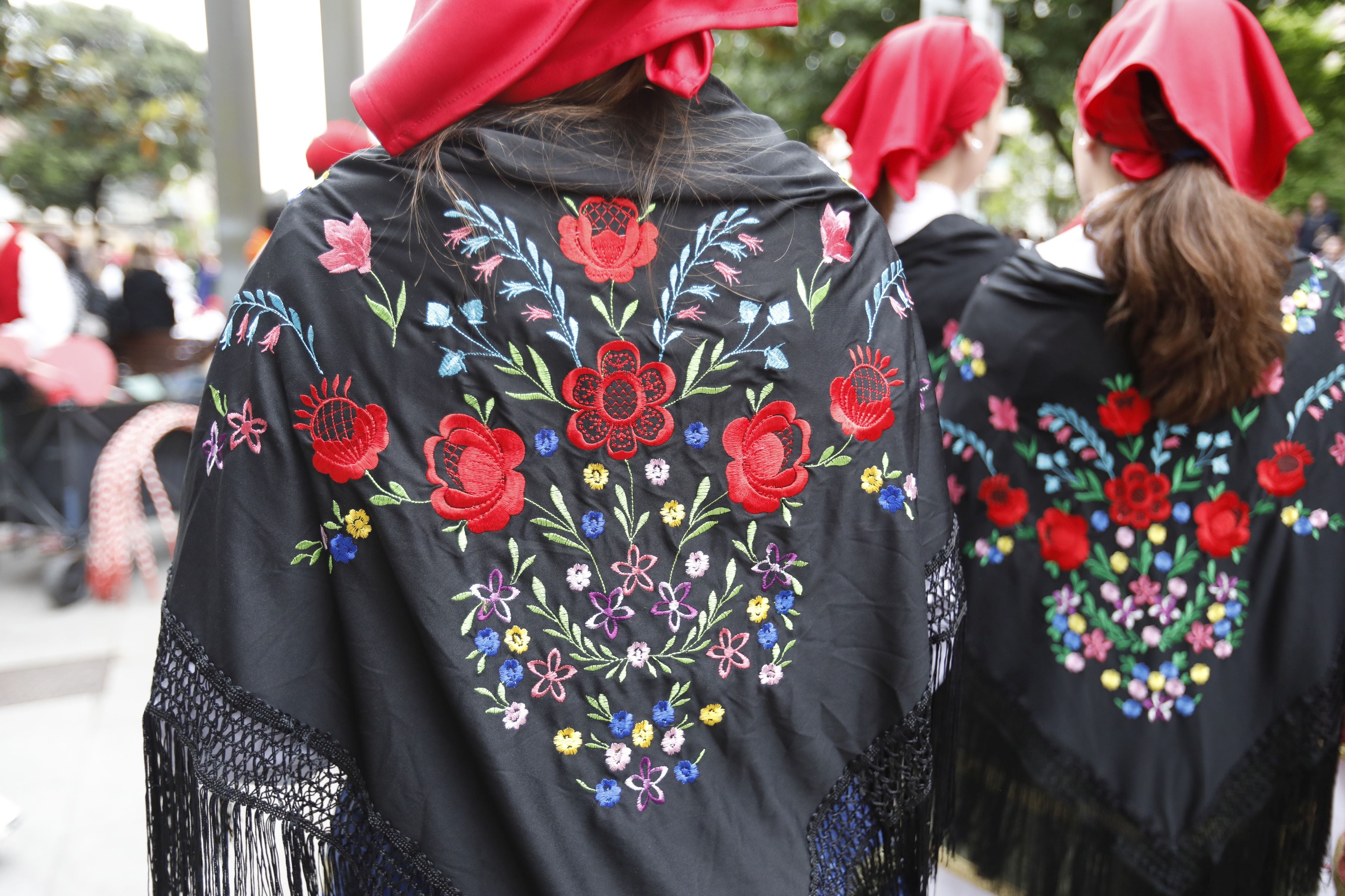 La gran fiesta de los bailes tradicionales en Amorebieta
