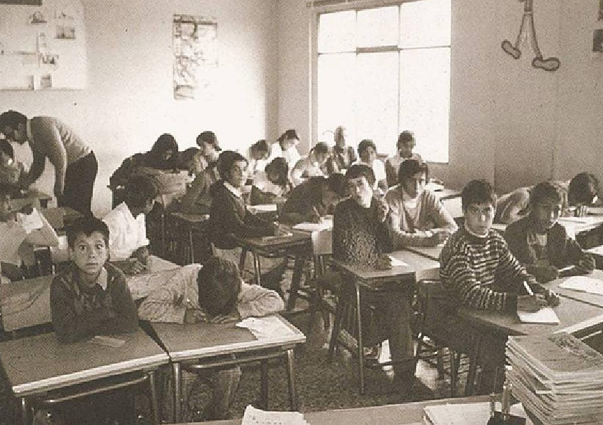 Imagen secundaria 1 - El hogar de la comunidad gitana en Vitoria