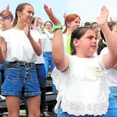La presencia de voces infantiles ha sido constante en la celebración del Día Coral de Bizkaia desde 1982.