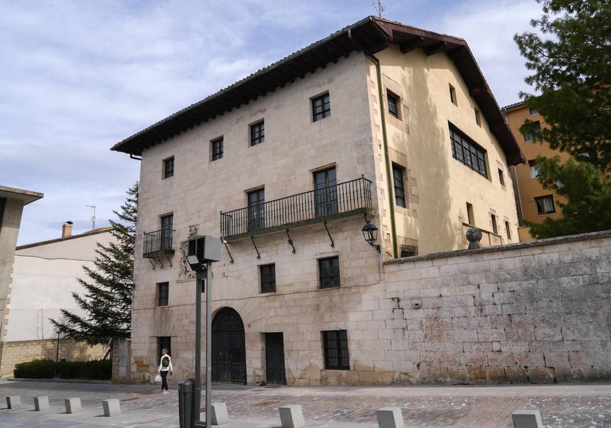 El palacio Bustamante, en el casco histórico de Salvatierra, albergará once viviendas para jóvenes.