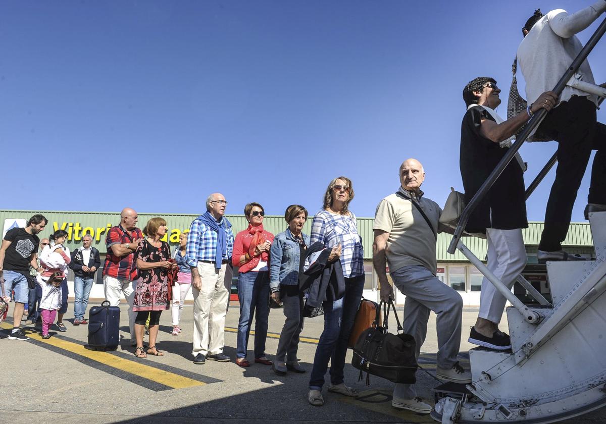 Foronda refuerza su programa de verano con varios chárter a Lanzarote