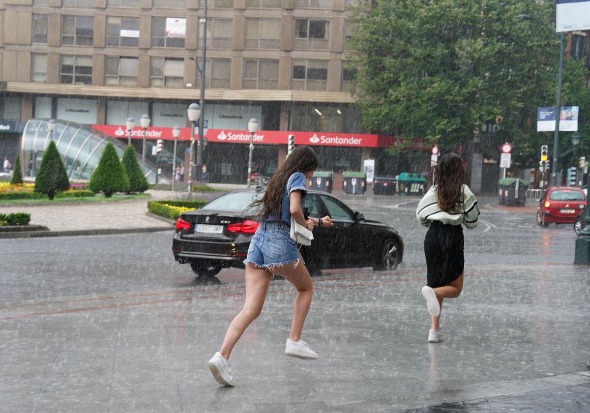 La Aemet advierte del paso de una nueva DANA, pero pone fecha a la llegada del calor