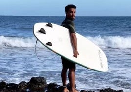 Muere el joven y prometedor surfista Ayoub Adardour en Lanzarote