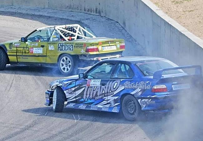 El coche de Recio, con el rótulo 'Titanio Drift Team', en una reciente jornada del Campeonato de Castilla y León en el circuito de Miranda de Ebro.