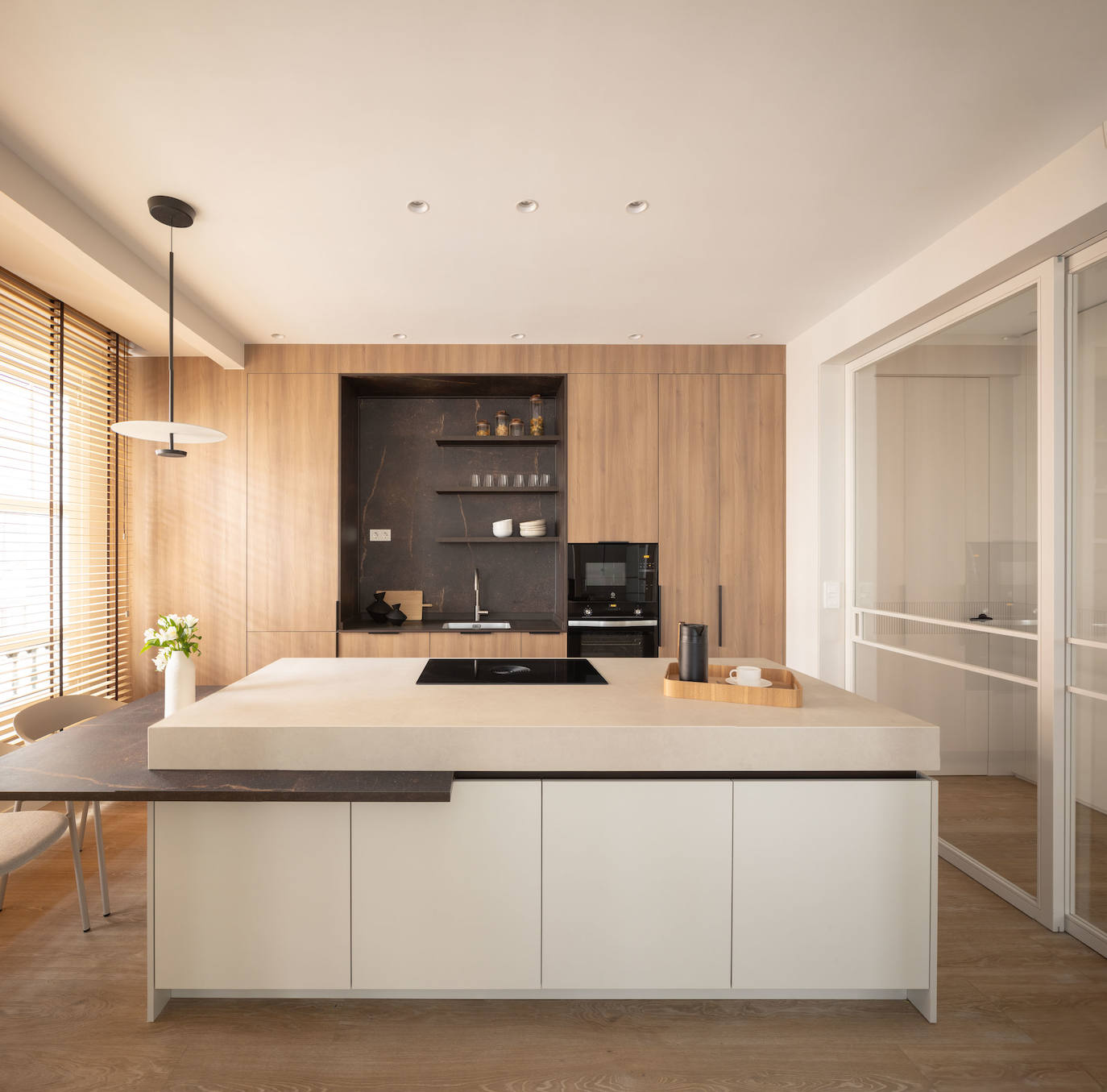 Un piso de 100 metros en el Ensanche de Bilbao en el que la cocina es la estrella